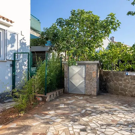 Apartamento Kamila *